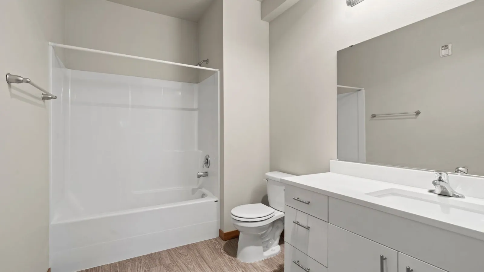 NW Terrace in Bonney Lake, Washington: interior and community detail 4