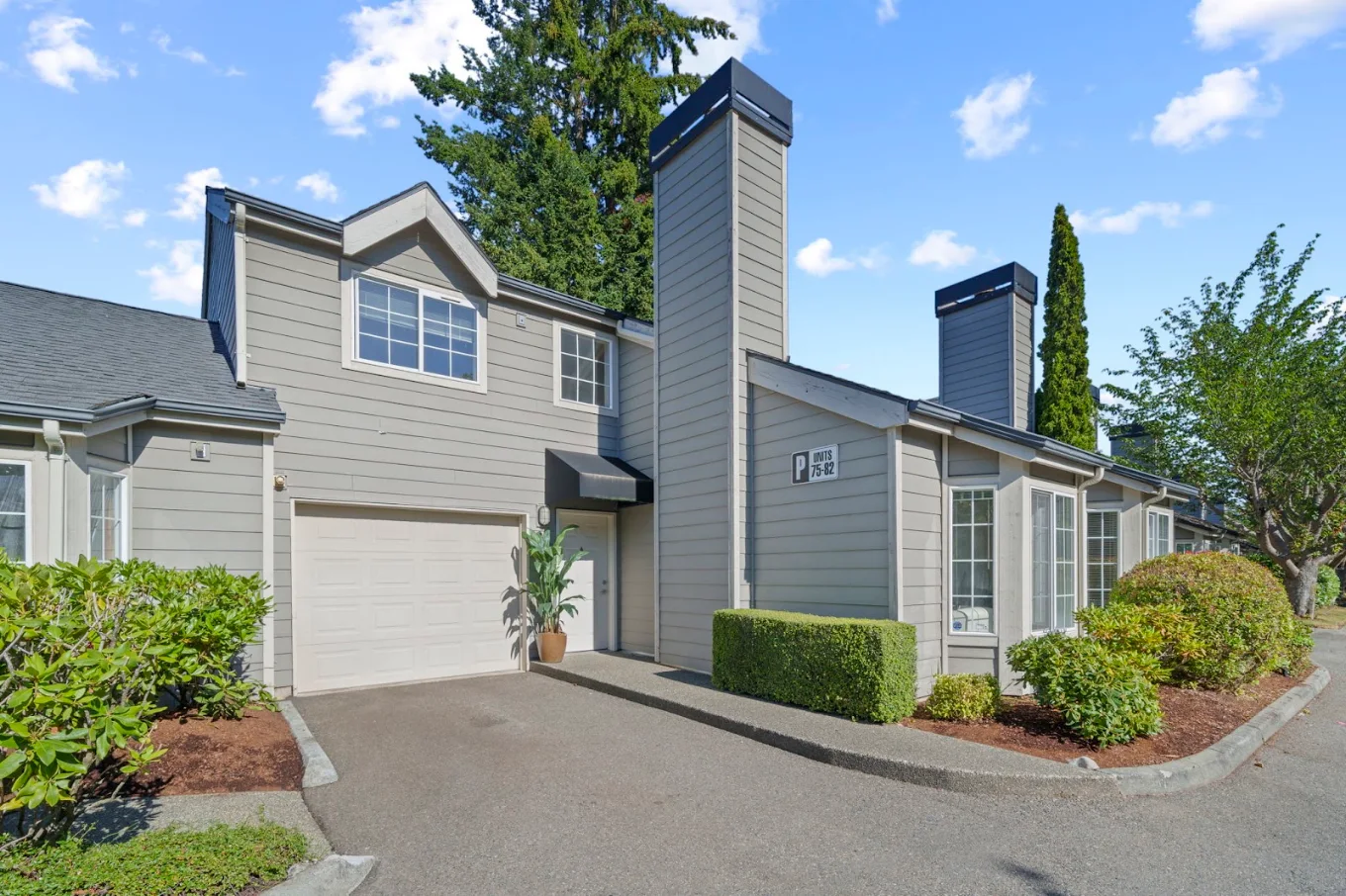Water's Edge Townhomes apartments and townhomes for rent in North Tacoma, Washington
